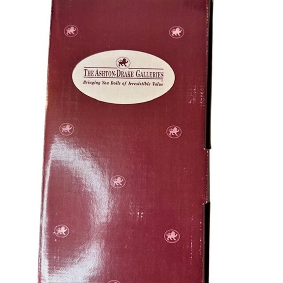 1993 Ashton-Drake "Wrapped Up In Christmas" Porcelain Figurine With Original Box - Picture 7 of 9